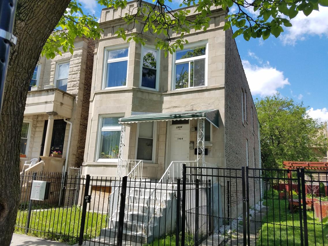 1904 S Avers Ave., Chicago, IL 60623