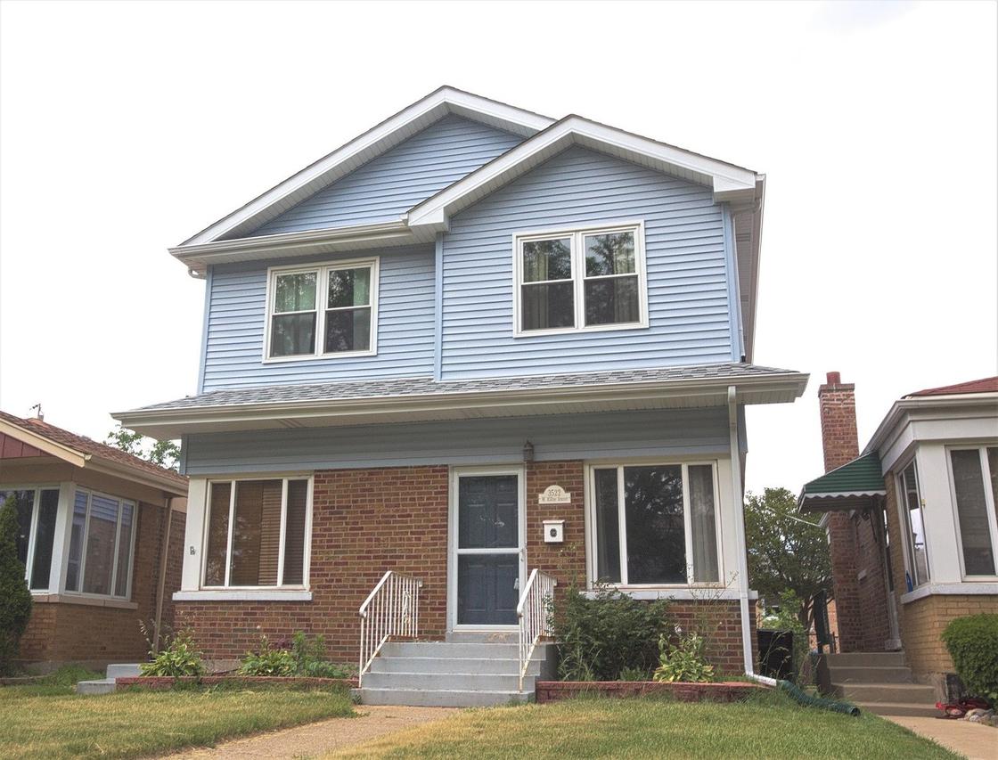3522 W 107th St., Chicago, IL 60655