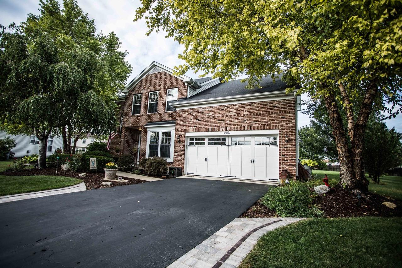 7201 Waterman Ct., Plainfield, IL 60586