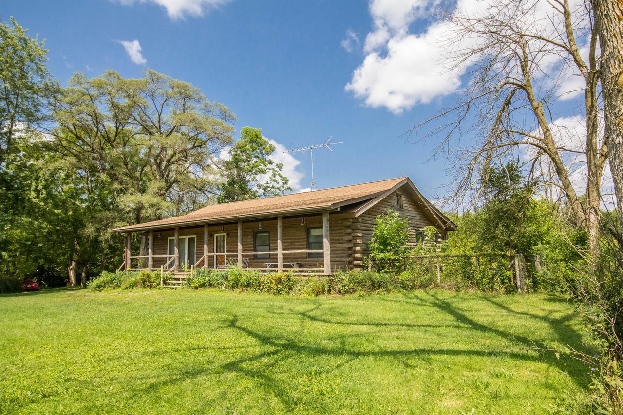 1500 Sheffer Rd., Aurora, IL 60504
