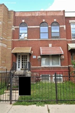 2704 W Adams St., Chicago, IL 60612
