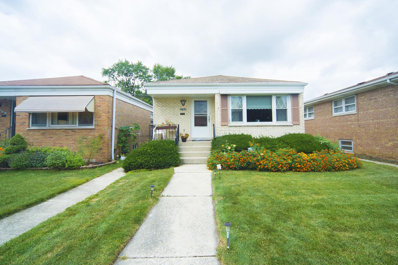 3728 61st Ct., Cicero, IL 60804