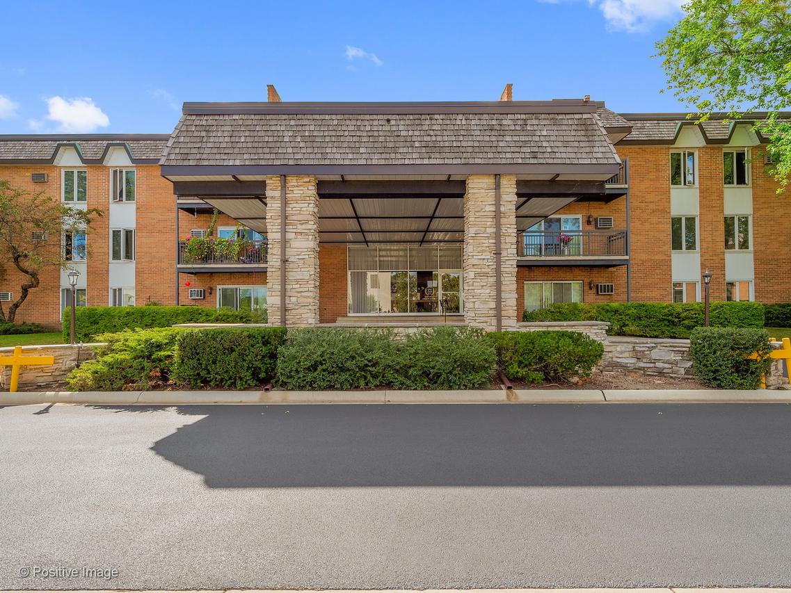 4248 Saratoga Ave. #K203, Downers Grove, IL 60515