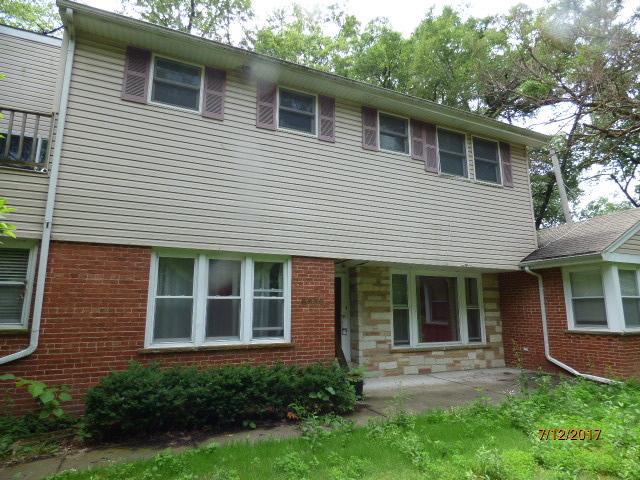 8850 S Longwood Dr., Chicago, IL 60643