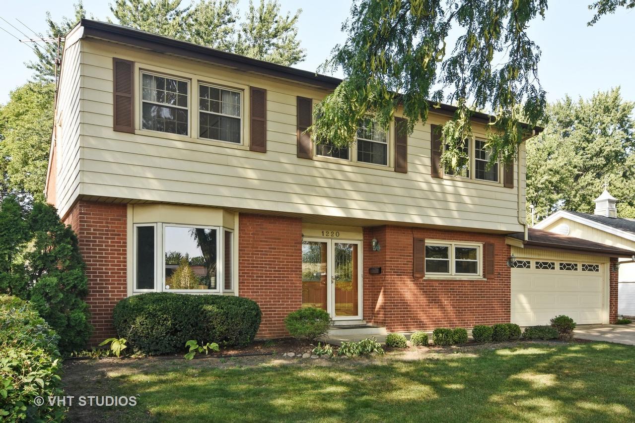 1220 E Miner St., Arlington Heights, IL 60004