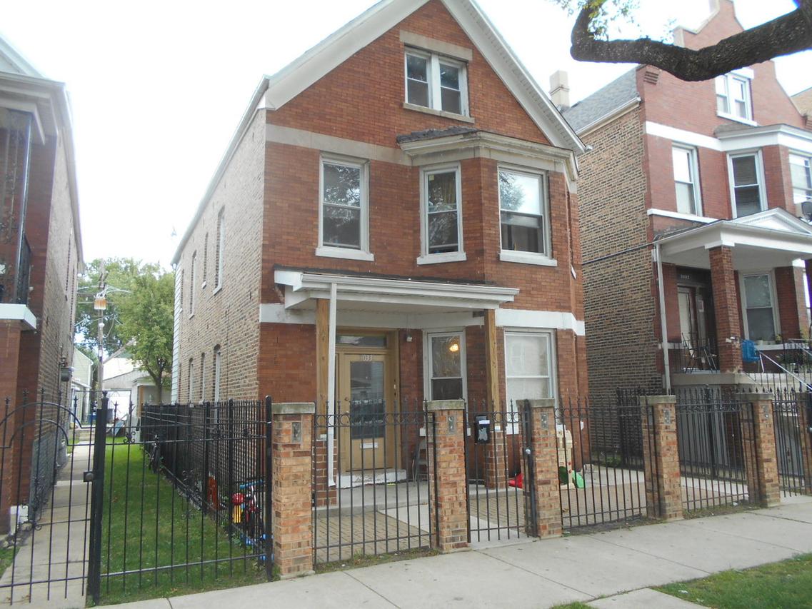 3033 S Tripp Ave., Chicago, IL 60623