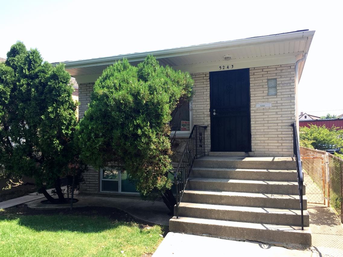 5243 S Saint Louis Ave., Chicago, IL 60632