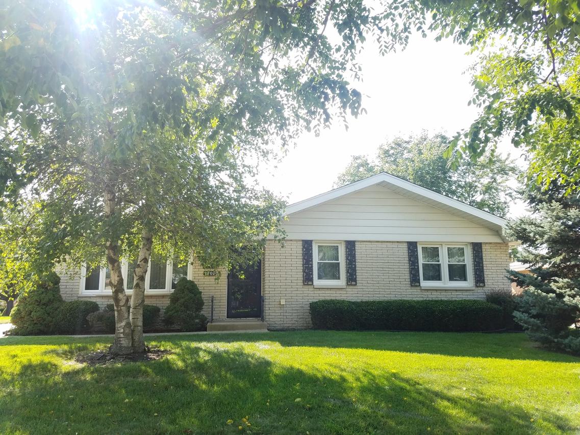 1207 Hosmer St., Joliet, IL 60435