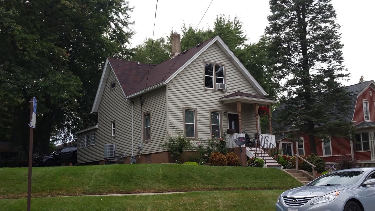 362 Wilcox Ave., Elgin, IL 60123