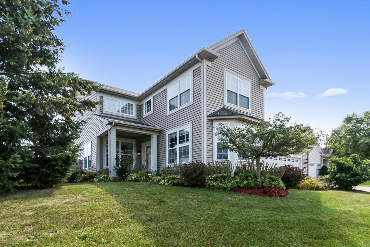 239 S Westminister Ct., Round Lake, IL 60073