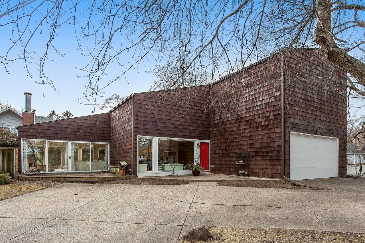 427 Illinois Rd., Wilmette, IL 60091
