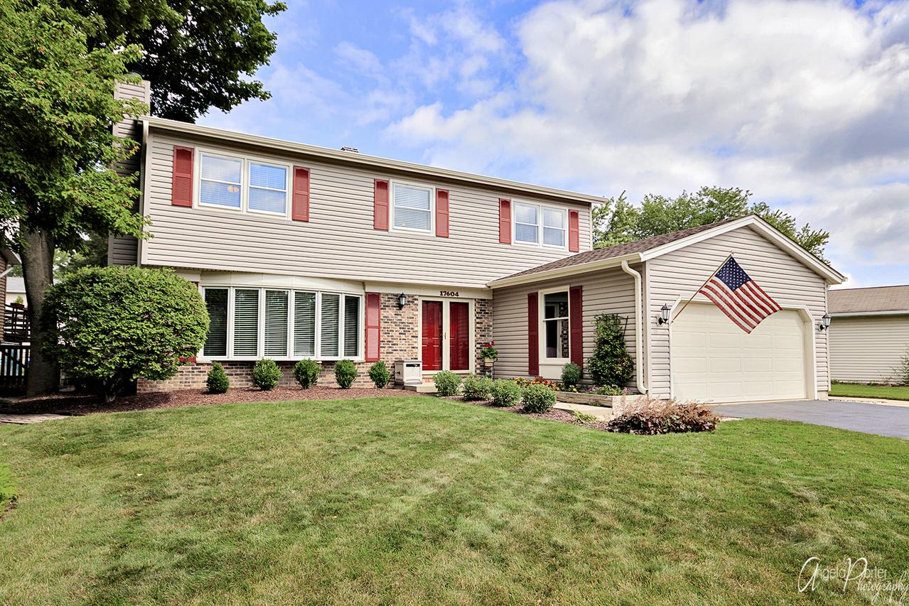 17604 W Summit Dr., Grayslake, IL 60030