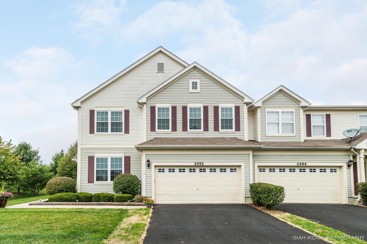 2492 Hillsboro Blvd., Aurora, IL 60503