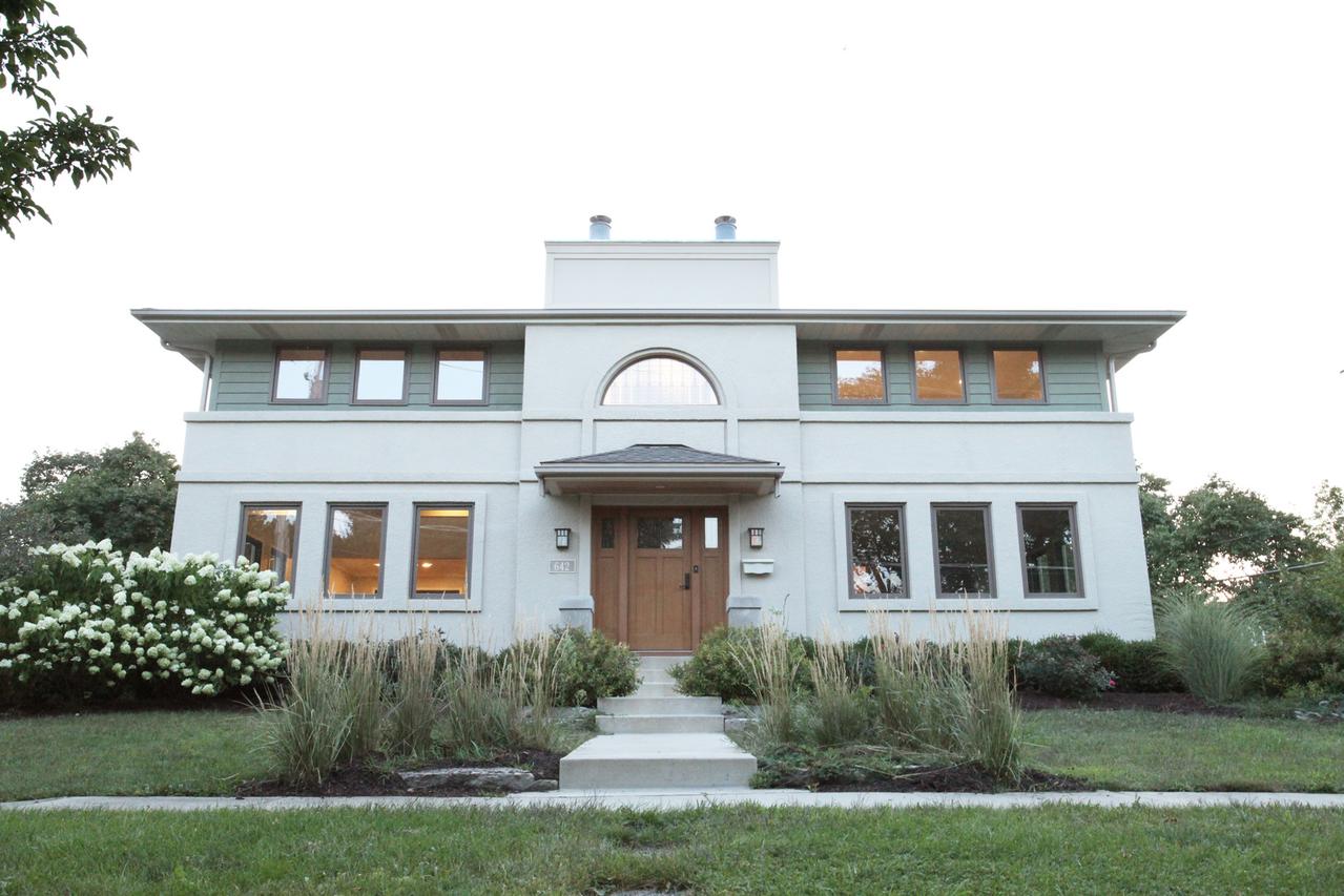 642 N Highland Ave., Arlington Heights, IL 60004