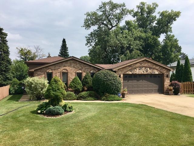 2215 Douglas Ave., Des Plaines, IL 60018