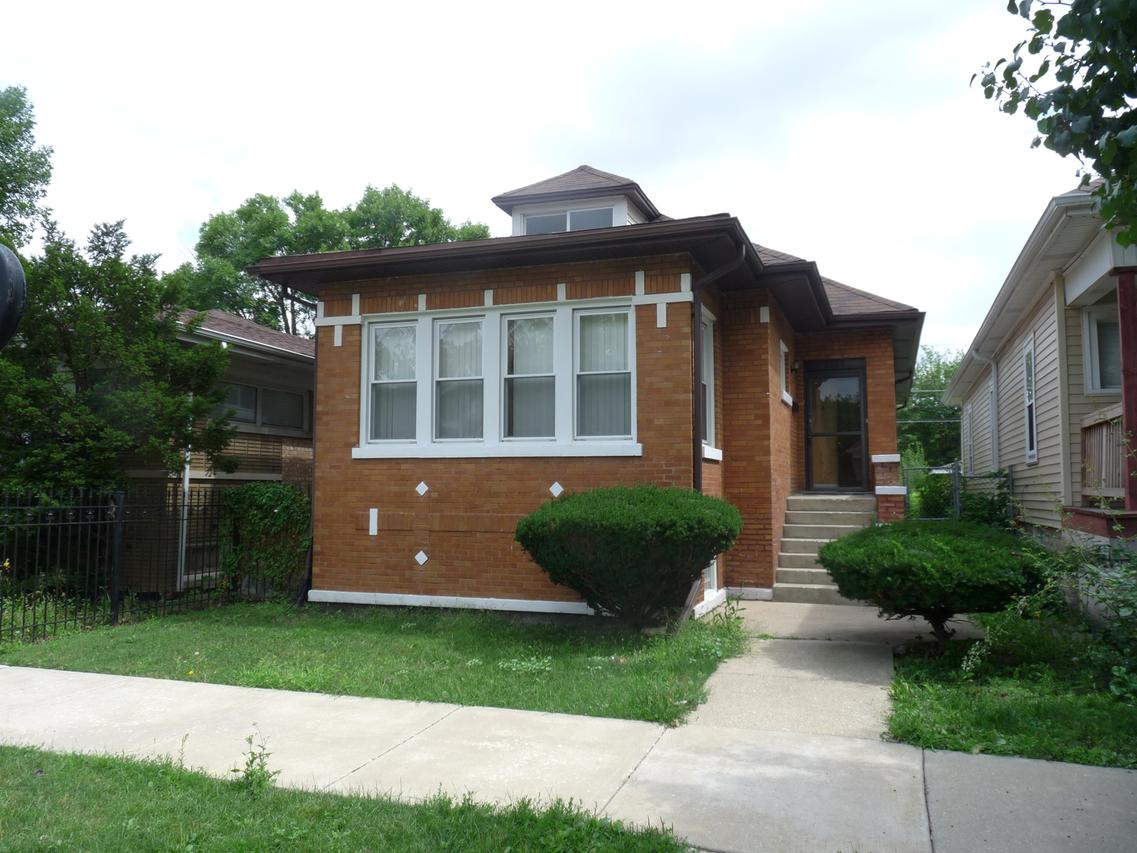 6603 S Francisco Ave., Chicago, IL 60629
