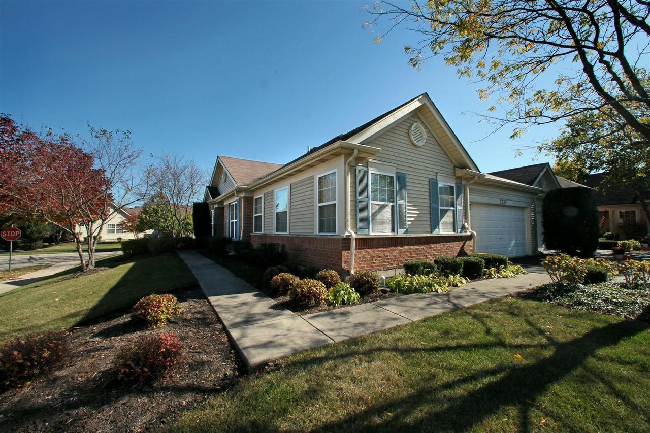 2337 Meadowcroft Ln., Grayslake, IL 60030