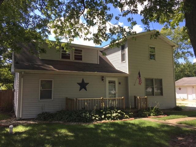 260 S 1st St., Sheldon, IL 60966