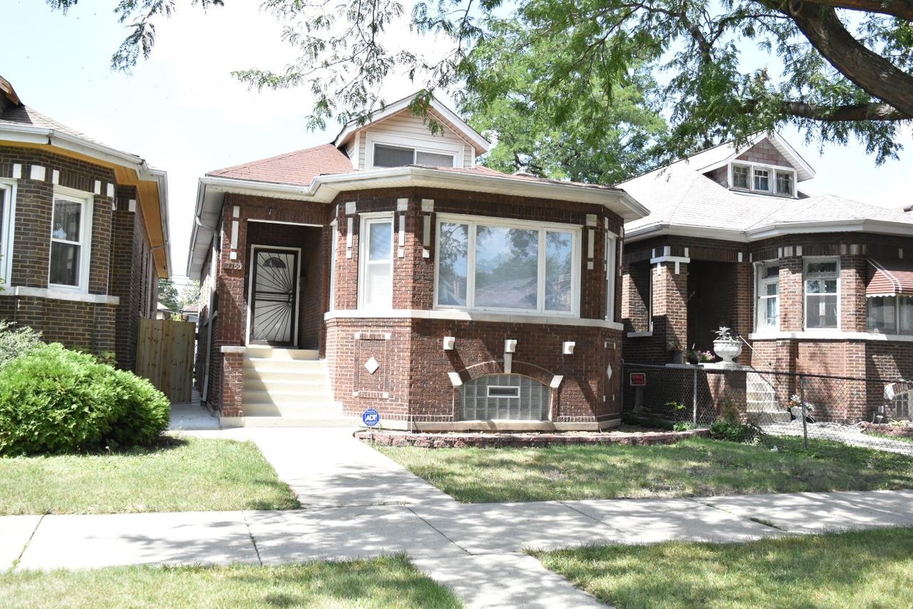 7750 S Honore St., Chicago, IL 60620