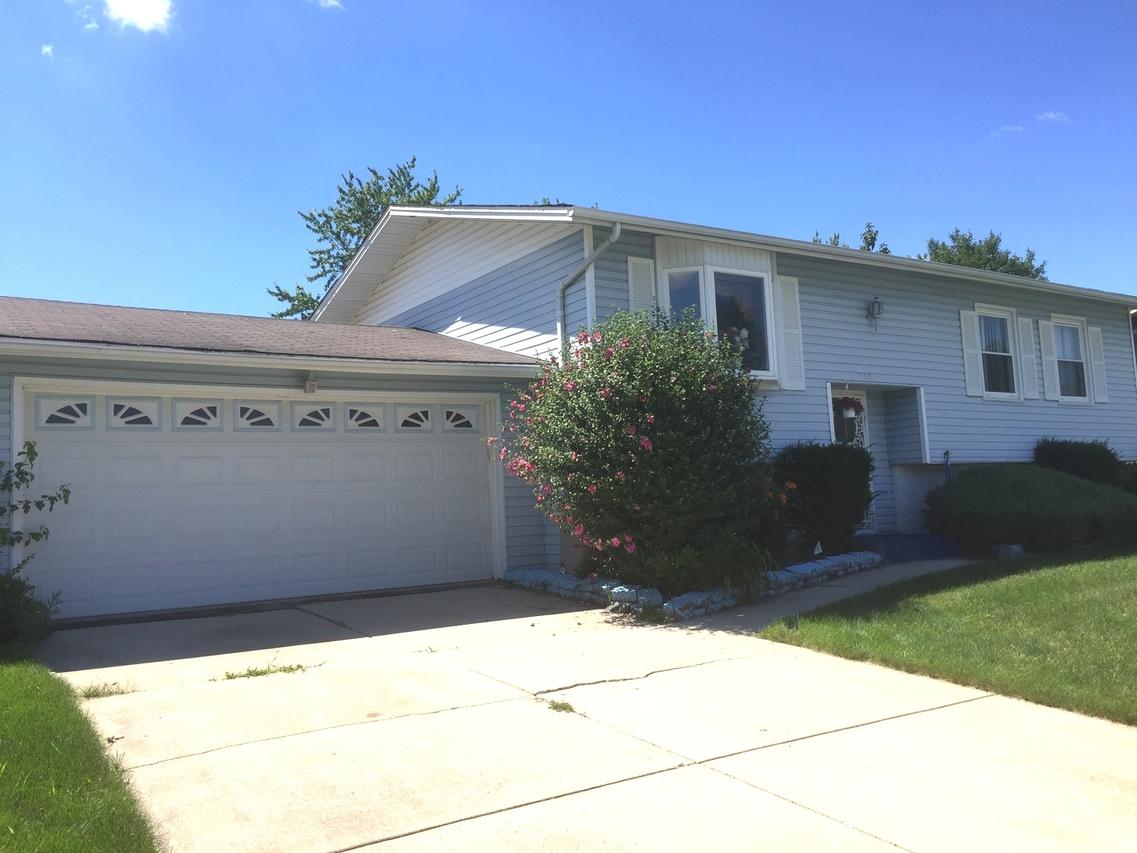 18854 Chestnut Ave., Country Club Hills, IL 60478
