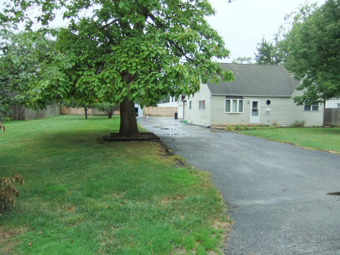 11710 Millard Ave., Garden Homes, IL 60803