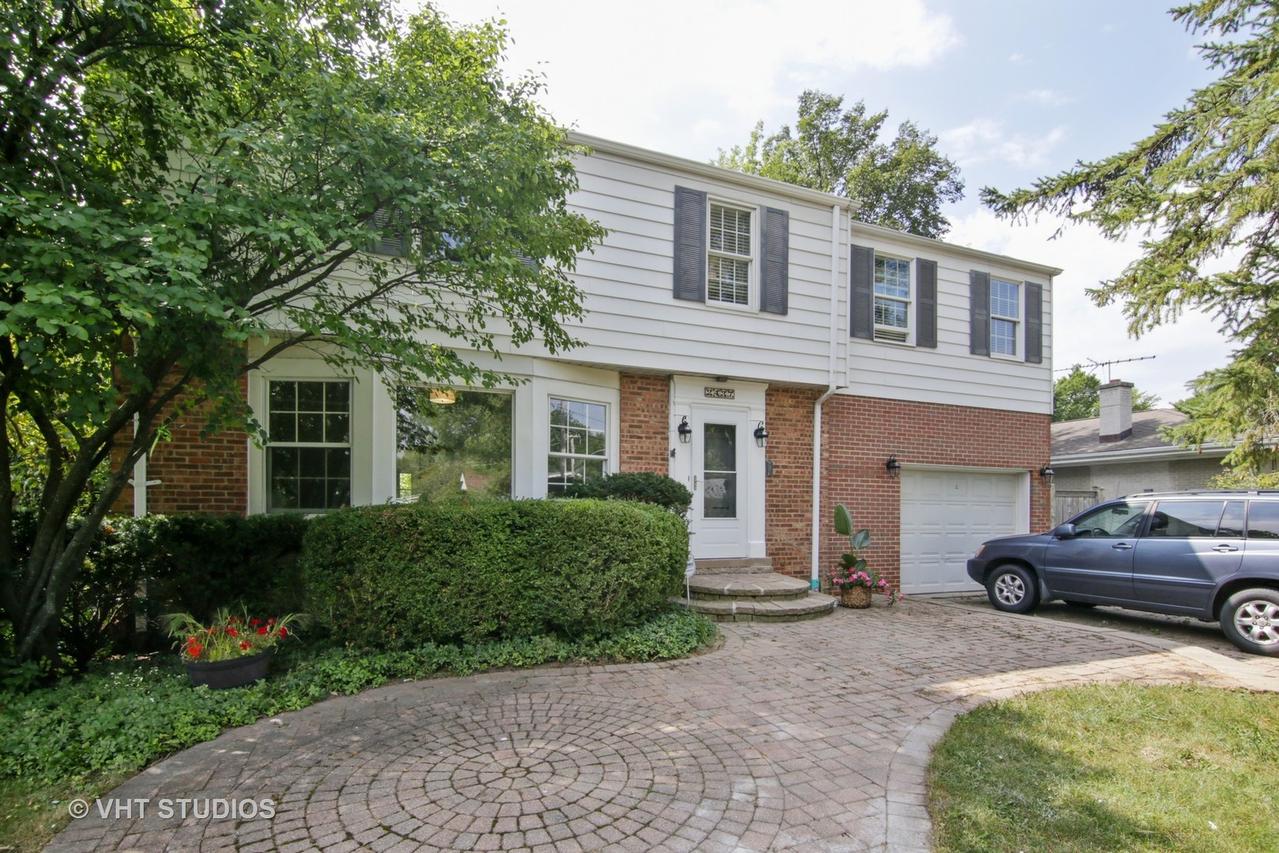 2437 Walters Ave., Northbrook, IL 60062