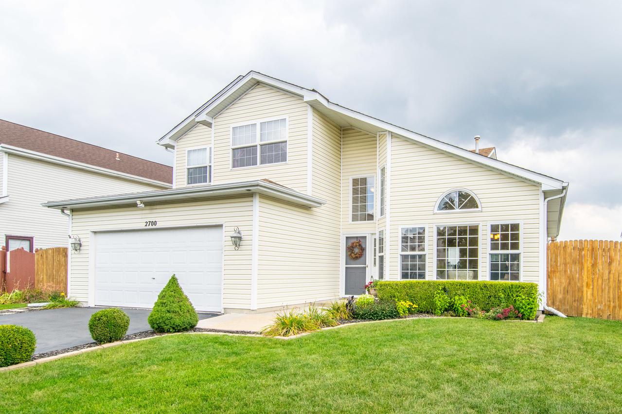2700 Cedar Breaks Ct., Plainfield, IL 60586