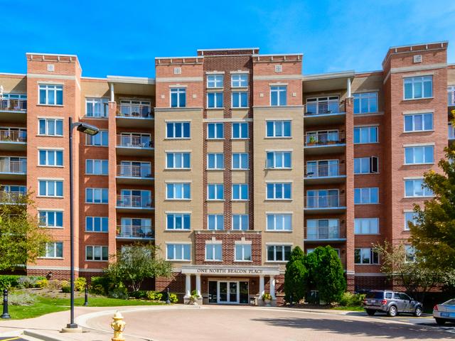 1 N Beacon Pl. #310, La Grange, IL 60525