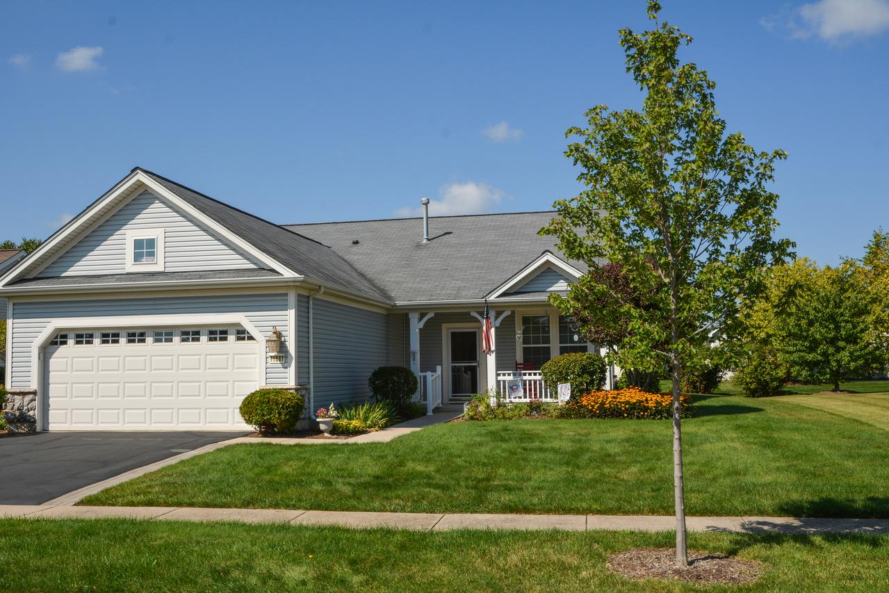 11687 Stonewater Crossing, Huntley, IL 60142