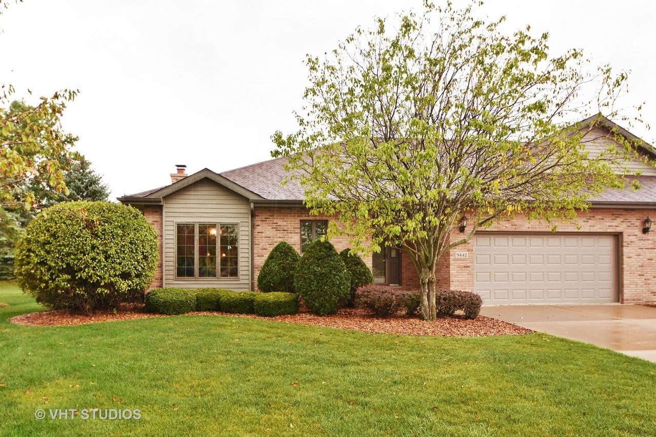 9442 Fox Run Ct., Frankfort, IL 60423