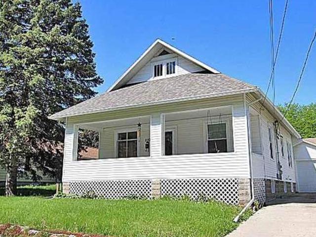 210 N Fairview Ave., Freeport, IL 61032