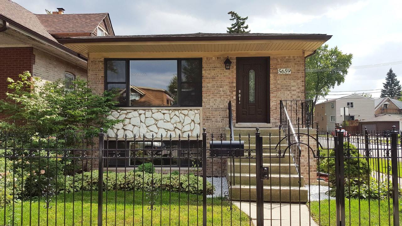 5659 W Patterson Ave., Chicago, IL 60634