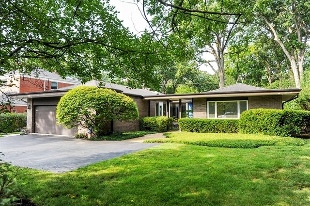 296 Ridge Rd., Highland Park, IL 60035