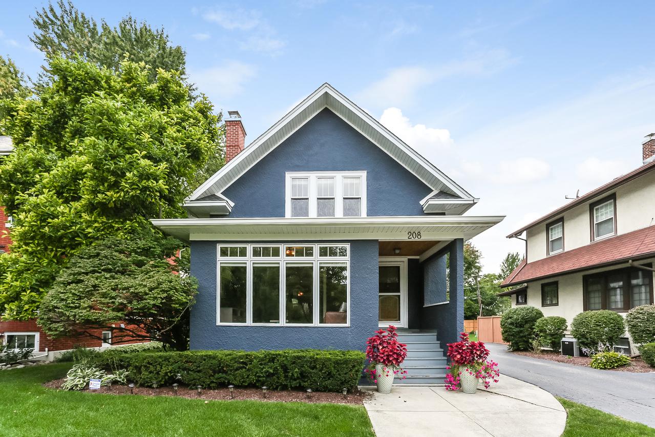 208 S Brainard Ave., La Grange, IL 60525
