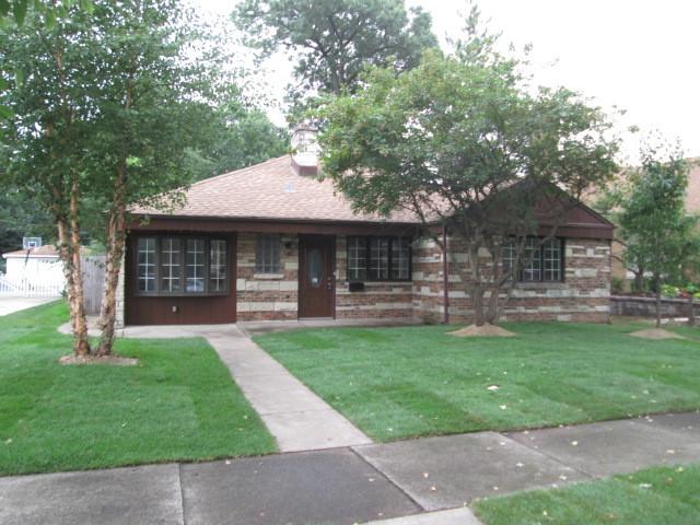 9537 S 50th Ct., Oak Lawn, IL 60453