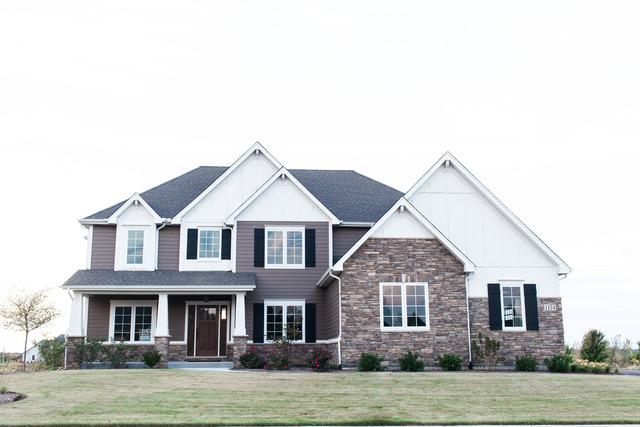 1134 Redbud Ln., Sugar Grove, IL 60554