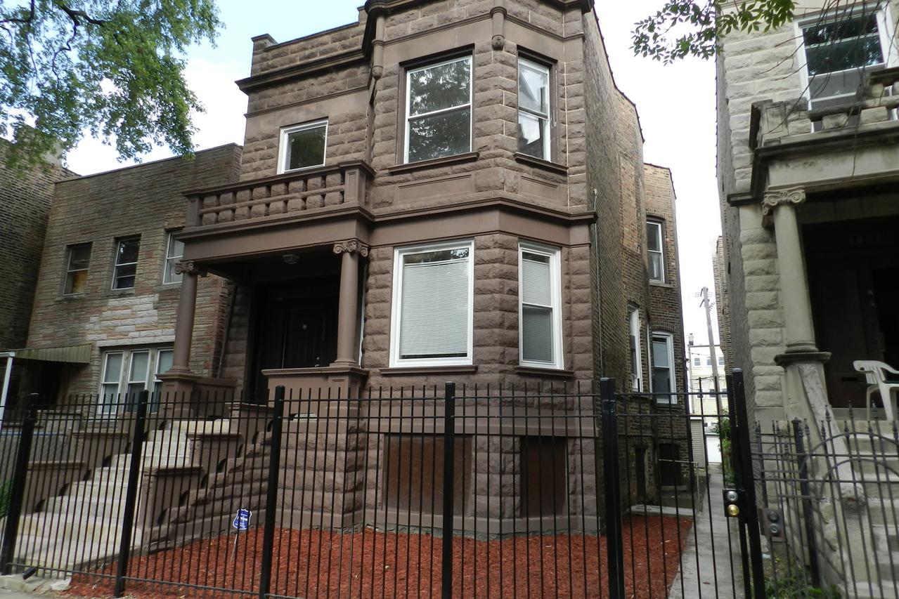 1821 S St. Louis Ave., Chicago, IL 60623