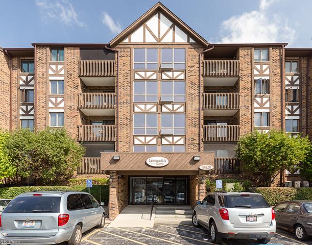 10420 Circle Dr. #42B, Oak Lawn, IL 60453