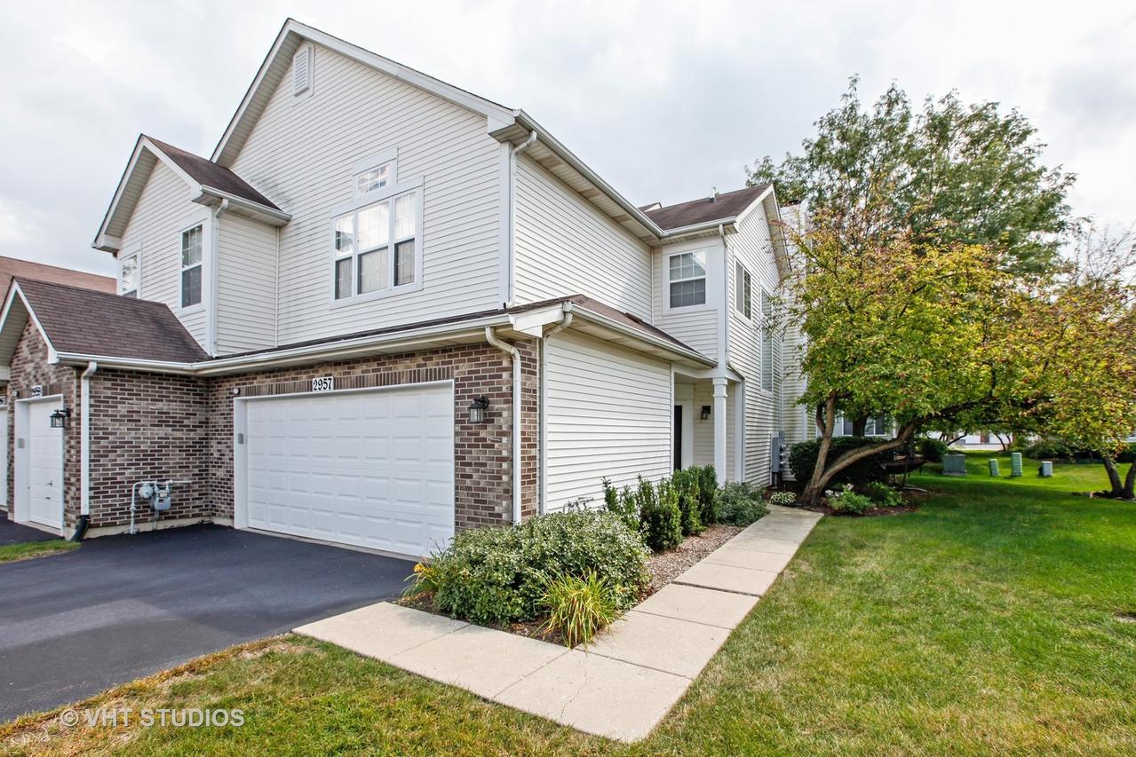 2957 Stockton Ct., Naperville, IL 60564