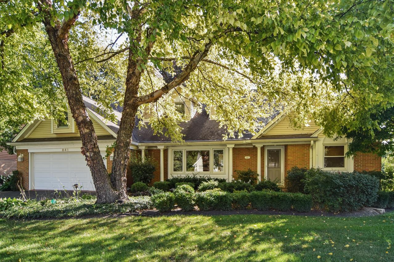 841 S Bristol Ln., Arlington Heights, IL 60005