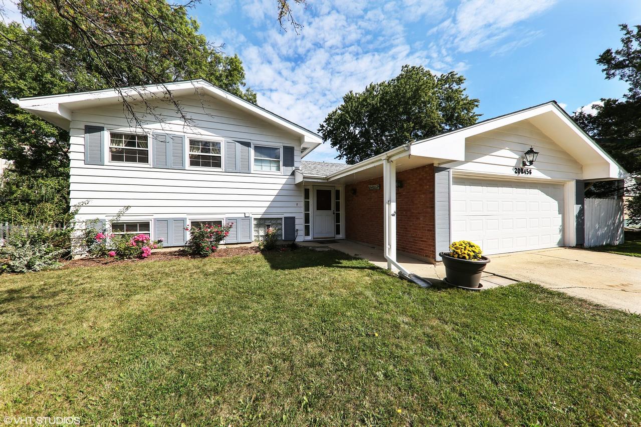 20W456 22nd St., Lombard, IL 60148