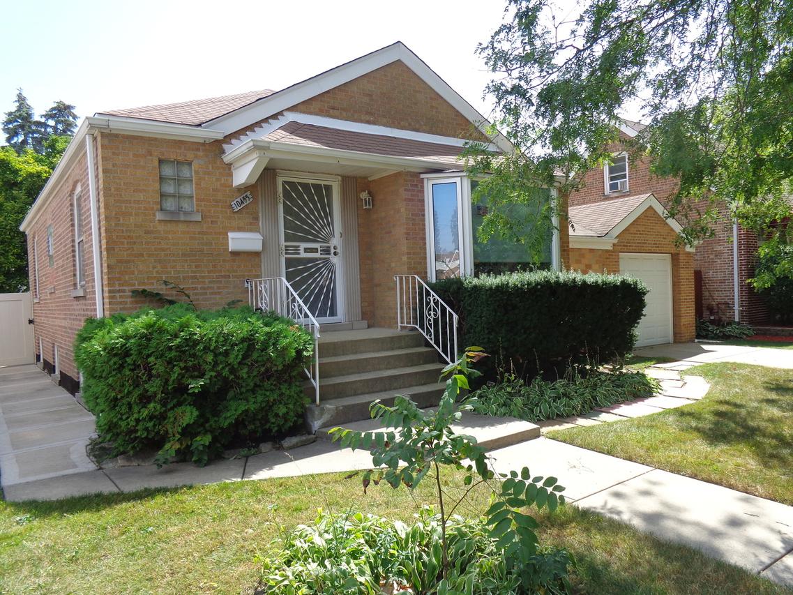 10455 S Albany Ave., Chicago, IL 60655