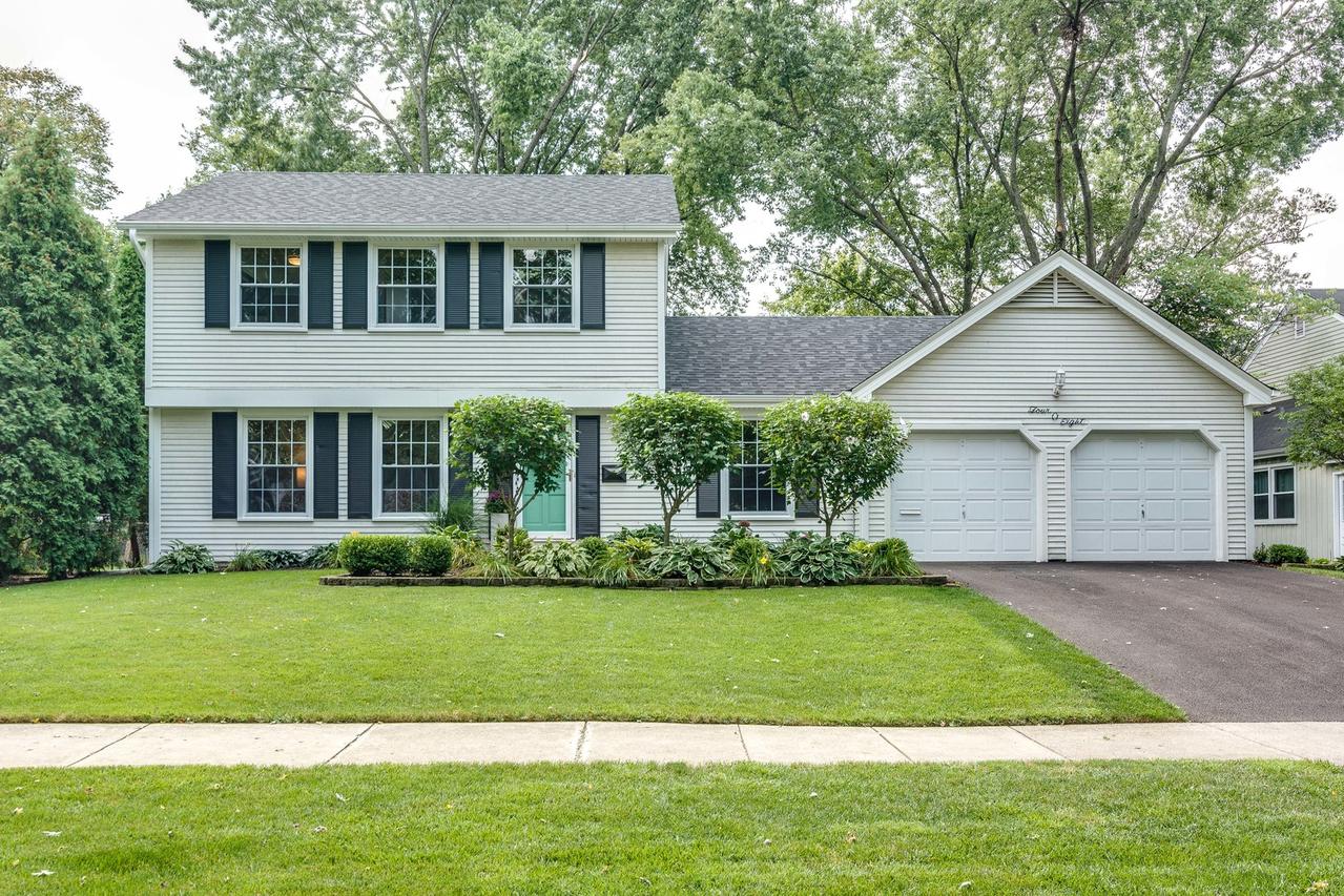 408 E 11th Ave., Naperville, IL 60563