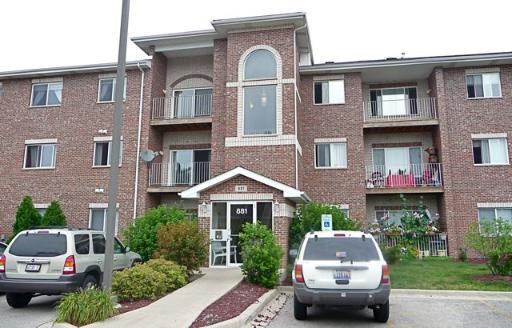 881 Swift Rd. #107, Addison, IL 60101