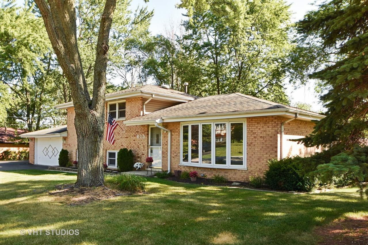 615 Hawthorne Rd., Frankfort, IL 60423