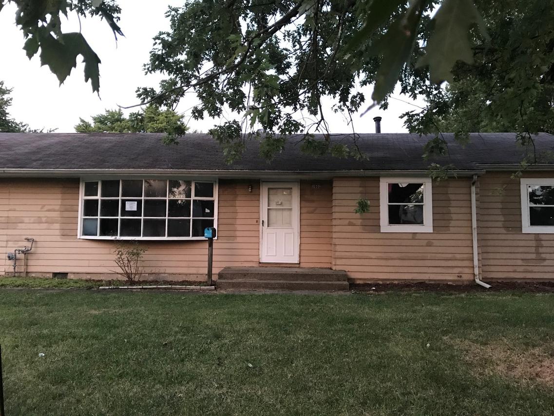 1602 Gates Pl., Champaign, IL 61820
