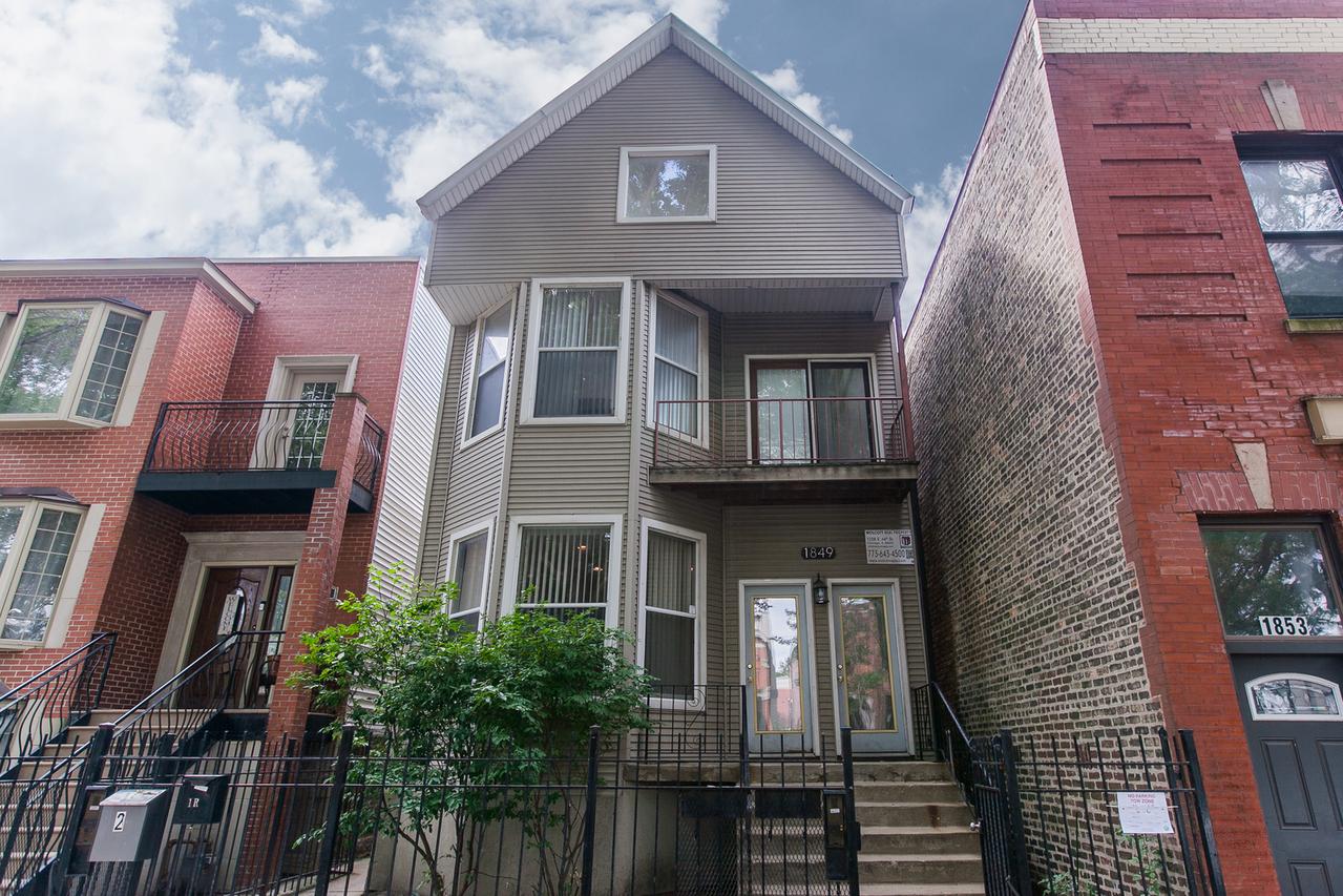 1849 W Wellington Ave., Chicago, IL 60657