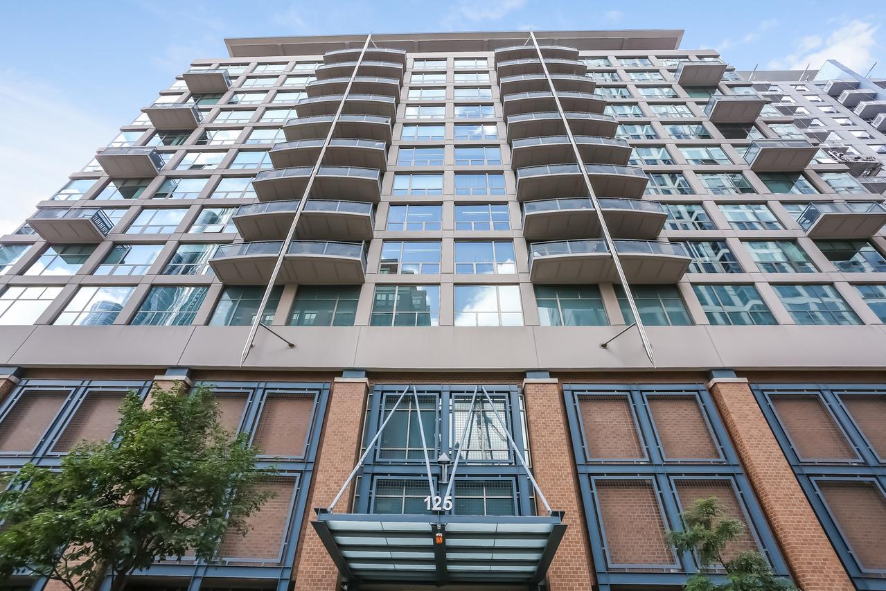 125 E 13th St. #907, Chicago, IL 60605