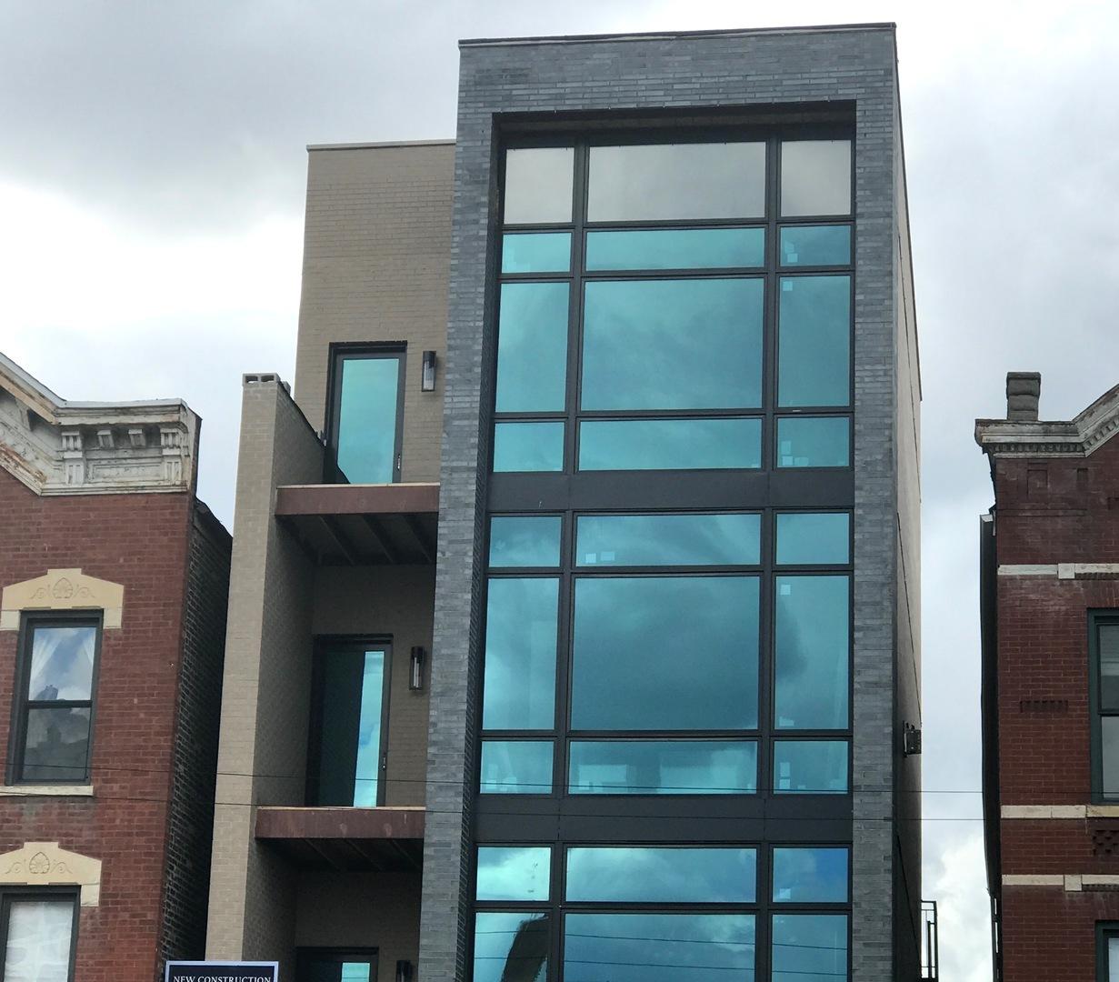 864 N Ashland Ave. #1, Chicago, IL 60622