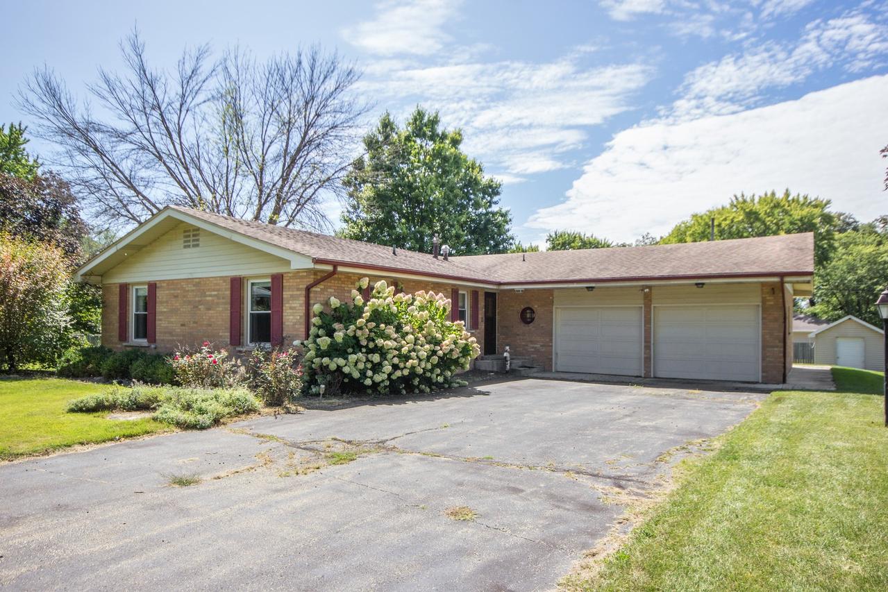 17 Durell Dr., Kankakee, IL 60901